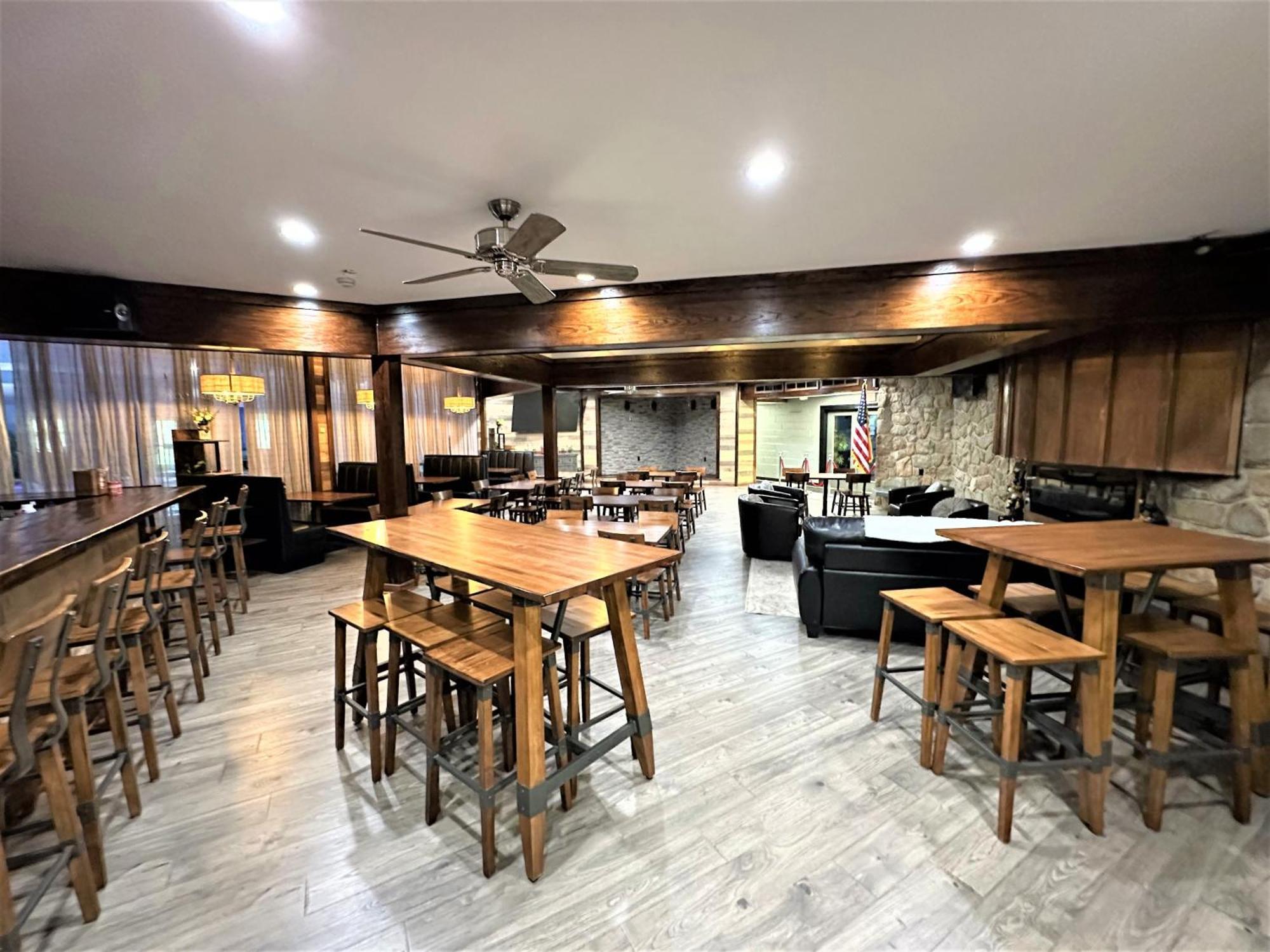 Lakehouse *Hottub*Jacuzzi*Firepit*Bbq*Pool Long Pond Zewnętrze zdjęcie